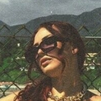 емілі.ікс Оголені