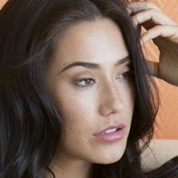 Фалін Ловія Оголені