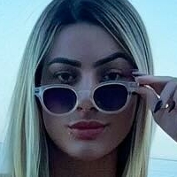 Фамозіньяс До Інстаграм Оголені