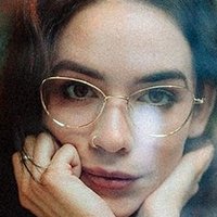 Френкі Майлз Оголені