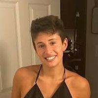 Габбі Еніклеріко Оголені