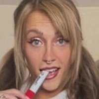 гебі гетс дерті Оголені