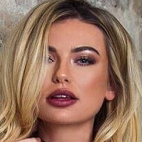 Джорджія Тофф Оголені