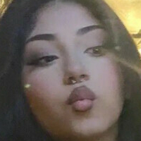 Гірліклокед Оголені