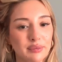 Гунессиніз Оголені