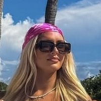 ханна вилліфорд Оголені