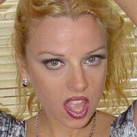 Гармоні Блісс Оголені