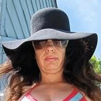 ХотСтепМомКейсі Оголені