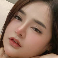 Ірін Інді Оголені