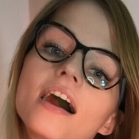 Ірина Бейкер Оголені