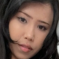 Джасмінг Чеа Оголені