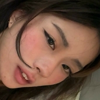 Джассміріс Оголені