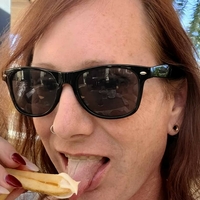 Жан Джезебел Оголені