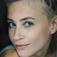 Жанн Гурсо Оголені