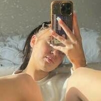 Джессаміб Оголені