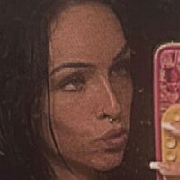 Джессі Рейгер Оголені