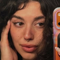 Джордан Шієр Оголені