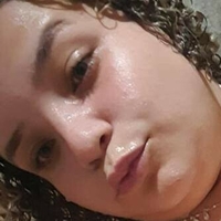 Джойс Флорес Оголені