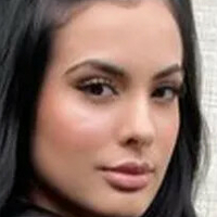 Джойс Лінлухано Оголені