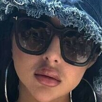 Хуліса Сантьяго Оголені