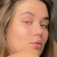 julliabern Оголені