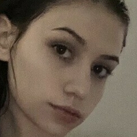 Кейлі Джонс Оголені