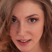 Карен Бруннет Оголені