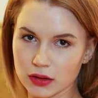 Катарына Ріна Оголені