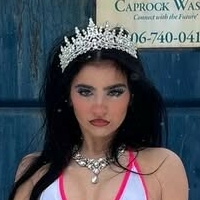 Кейт Бекельман Оголені