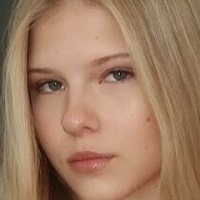 Кейт Євтеєва Оголені