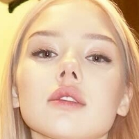 Катесс Сес Оголені