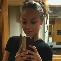 Кеті Стоунс Оголені