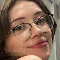 Келлі Беррі Оголені