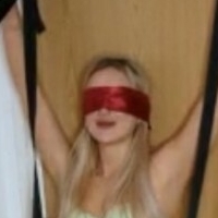 ЛуїзЗус Оголені