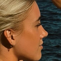 Ларісса Оберсте Оголені