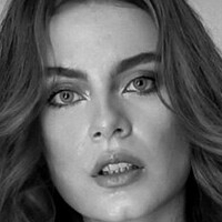 Лора Франсін Оголені