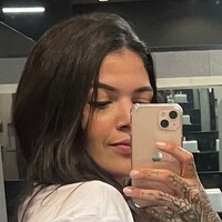 лауралопкс Оголені