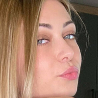 Ліллі Хот Той Оголені