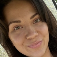 Ліза Райхардт Оголені