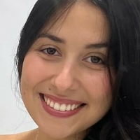 Летисія Сантос Оголені