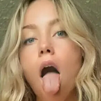 Любхбівіп Оголені