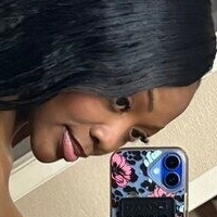 Лаккі.ло Оголені