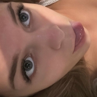 ліякс Оголені