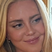 Медді0000 Оголені