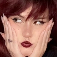 Мей Парфе Оголені