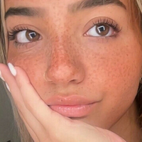 Мая Мур Оголені