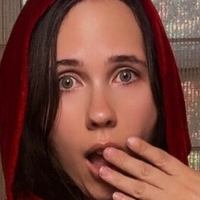 Менді Лав Оголені