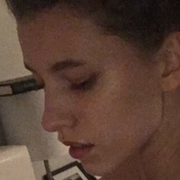 марахловсю Оголені