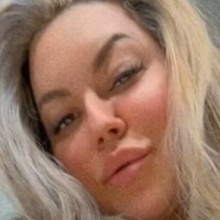 Марсела Латін Бейб Оголені