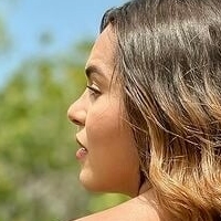 Марія Дельпілар Оголені